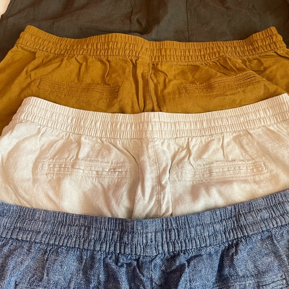Assorted Chambray/ linen shorts - Picture 6 of 6